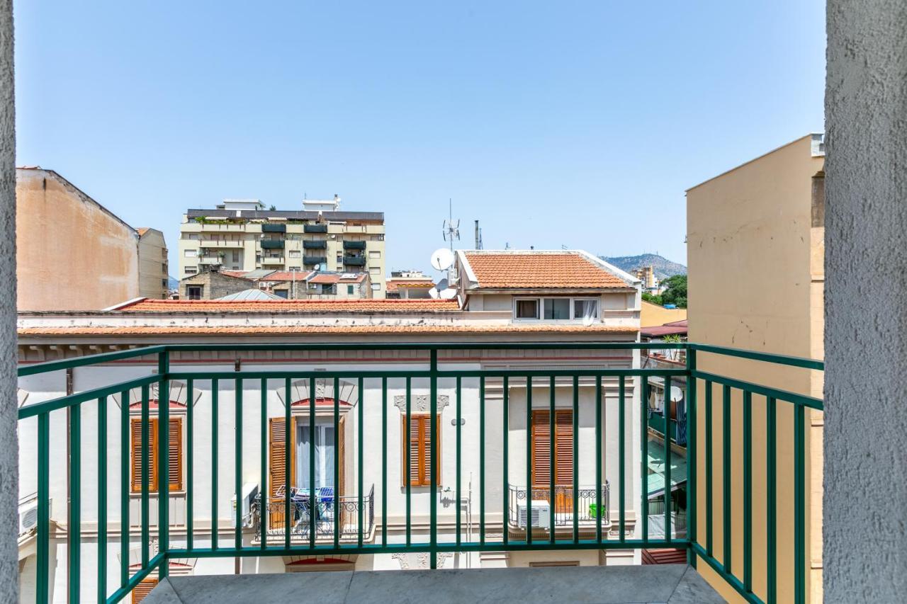 Villa Malfitano & Stazione Lolli Cozy Apartment باليرمو المظهر الخارجي الصورة